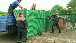 Демонтаж ограждений в Карасук по цене от 983 руб. | 2Землекопа-Кск