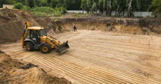 Разработка котлована Карасук, цена от 311 руб./м3.